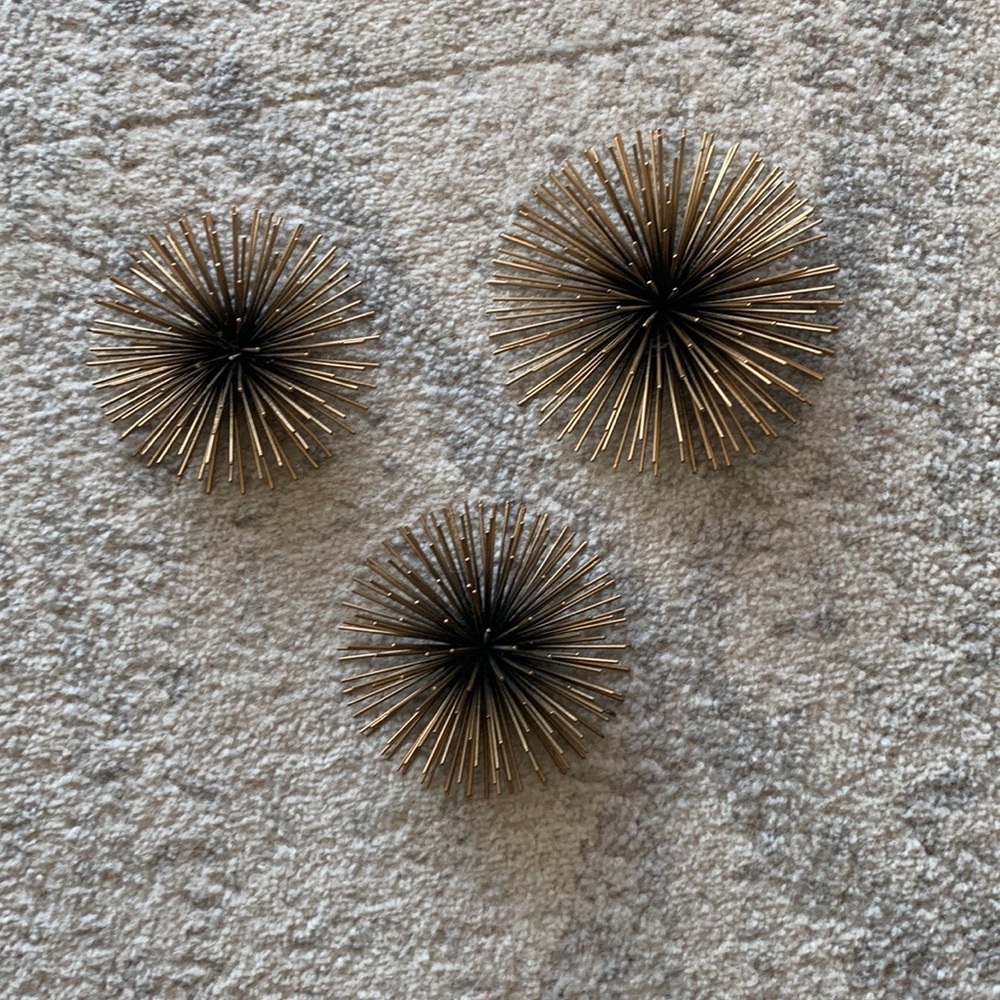 Wall decor